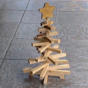 Wood Slat Christmas Tree